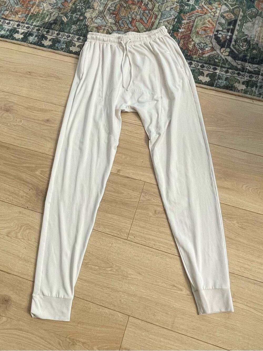 Alo Yoga size Small woman's jogger pants